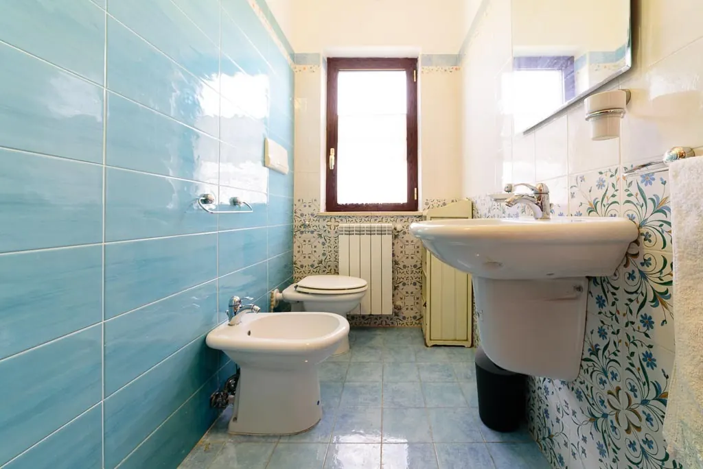 home.gallery.alts.bagnoMaiolicheFloreali